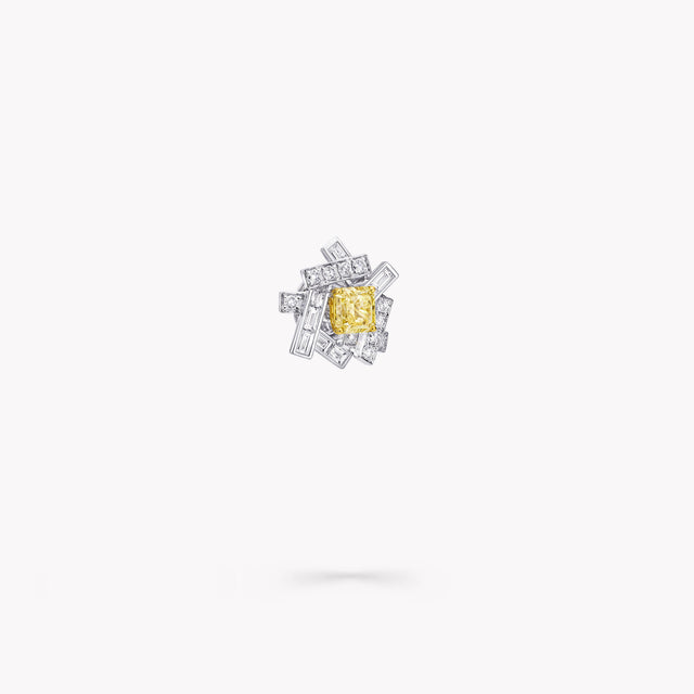 Threads Yellow and White Diamond Stud Earrings