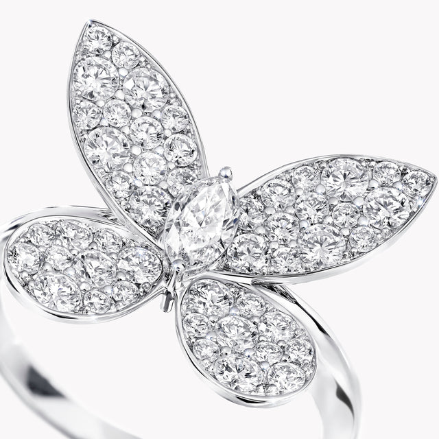Pavé Butterfly Diamond Ring