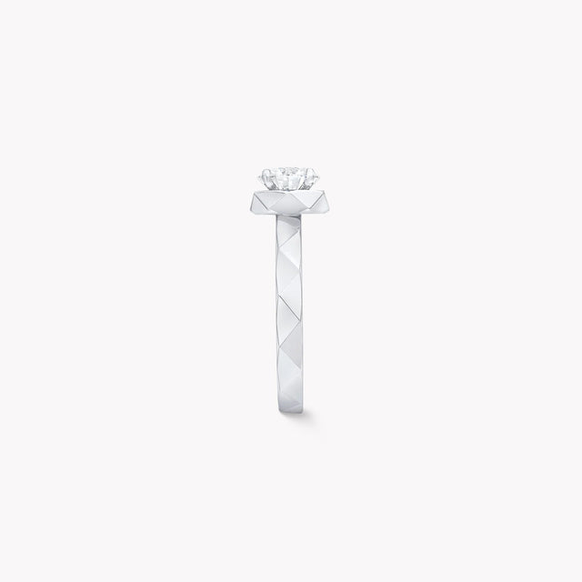 Laurence Graff Signature Diamond Ring