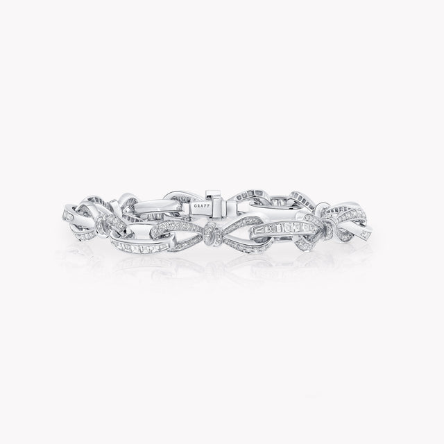 Tilda's Bow Diamond Link Bracelet